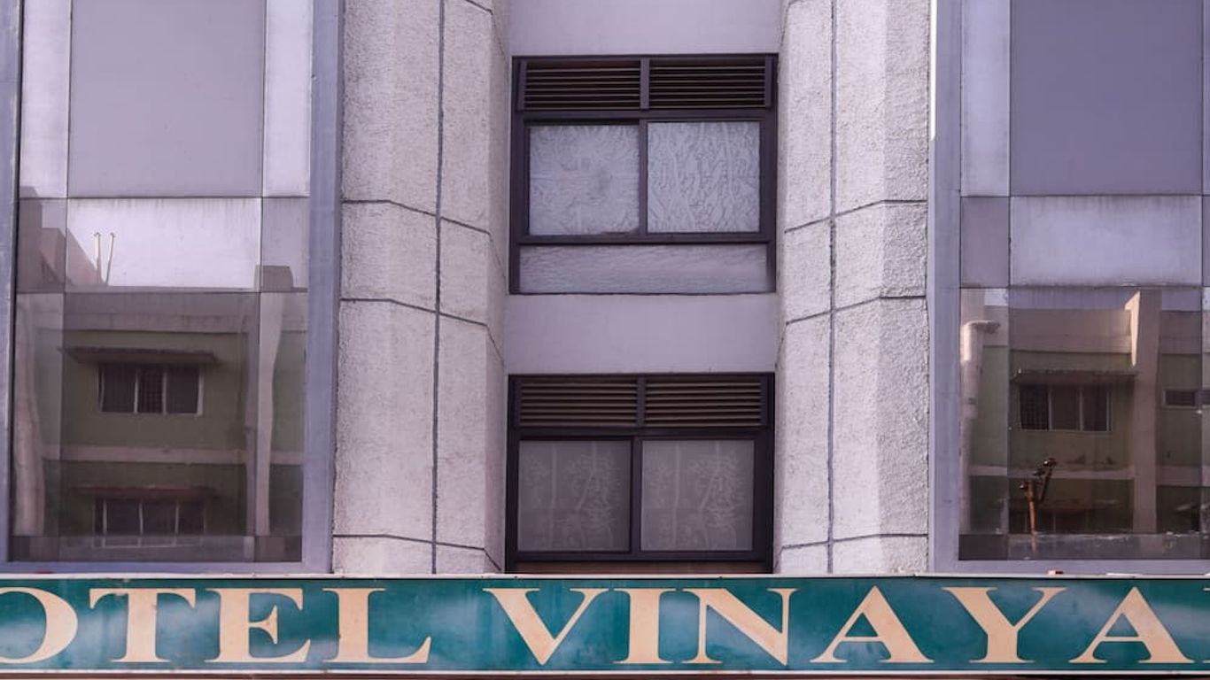 Treebo Vinayak Inn, 600 Mts From Coimbatore Railway Station