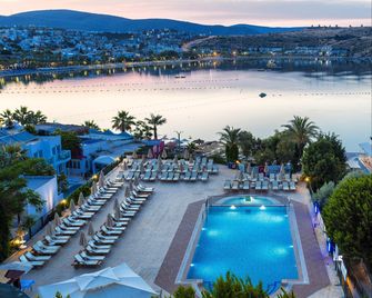 Royal Asarlik Beach Hotel - Bodrum