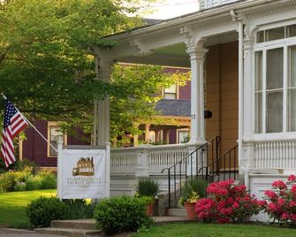 Rockland Talbot House - Rockland - Building