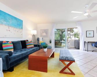 Sb-144 - Palm Tree Cove - Solana Beach - Living room