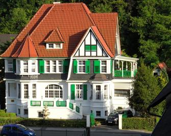 Villa Biso - Solingen - Budova