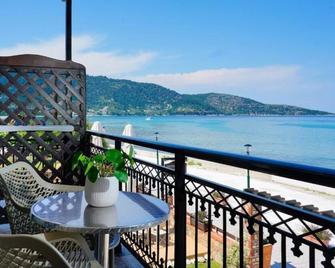 Kamelia & Semeli Hotel - Thasos Town - Balcon