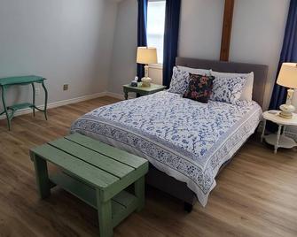 Spaniard's Perch - Incredible Ocean View - Spaniard's Bay - Bedroom