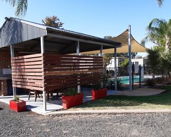 Narrabri Motel and Caravan Park - Narrabri - Gebäude