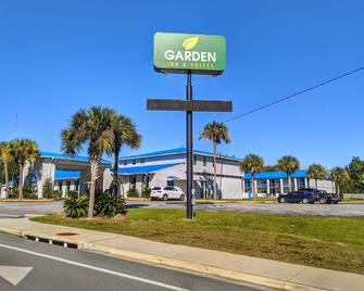 Garden Inn and Suites - Pensacola - Gebouw