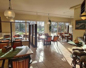 Landhotel Löwenbruch - Ludwigsfelde - Restaurant