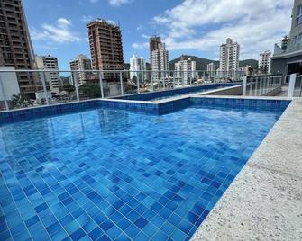 Self Checkin 24h Apê Acolhedor em Itajaí Ar e Wifi - Itajaí - Piscina