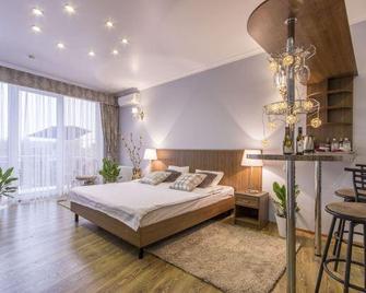 Luna Hotel Krasnodar - Krasnodar - Schlafzimmer