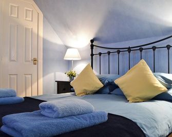 2 bedroom accommodation in Fearnbeg, near Applecross - Strathcarron - Habitación