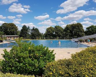 Ferienwohnung Geilert - Leisnig - Piscina