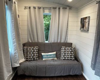 Modern Escape - Pikeville