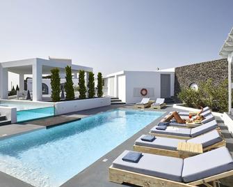 Santorini Princess Presidential Suites - Akrotiri - Piscina