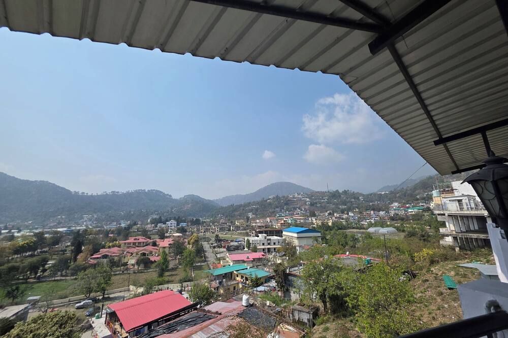 سيدي فيناياك هوتل آند بانكويت - نينيتال - شرفة