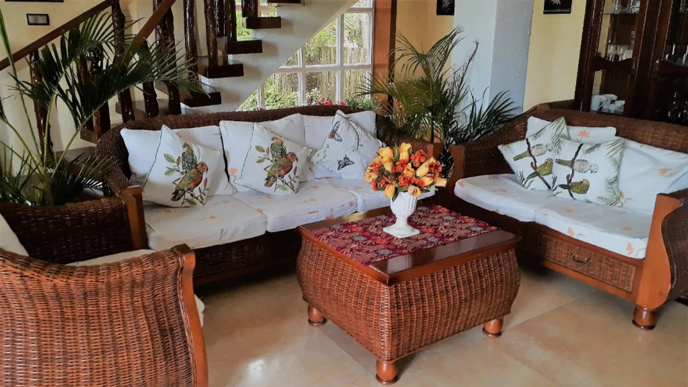 La Parola Orchids Beach Resort