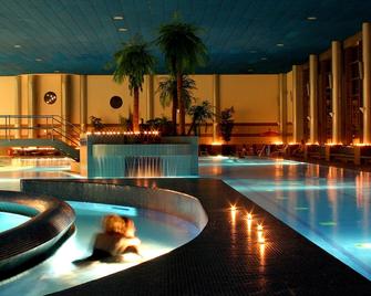 City Hotel Am Ccs - Suhl - Pool