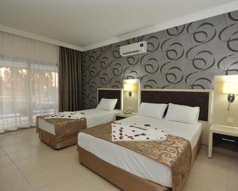 Asrin Beach Hotel - Avsallar - Habitación