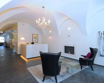 Hotel Kramer - Opava - Lobby