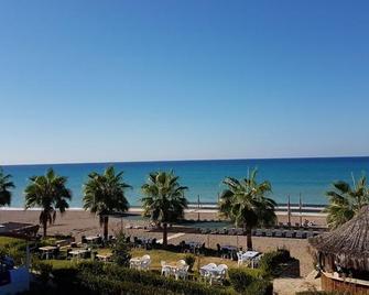 Adora Butik Hotel - Kizilot - Strand