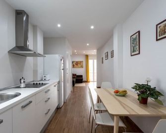 Viento de Corredera - Córdoba - Kitchen