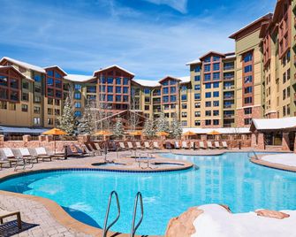 The Grand Summit Lodge - פארק סיטי - בריכה
