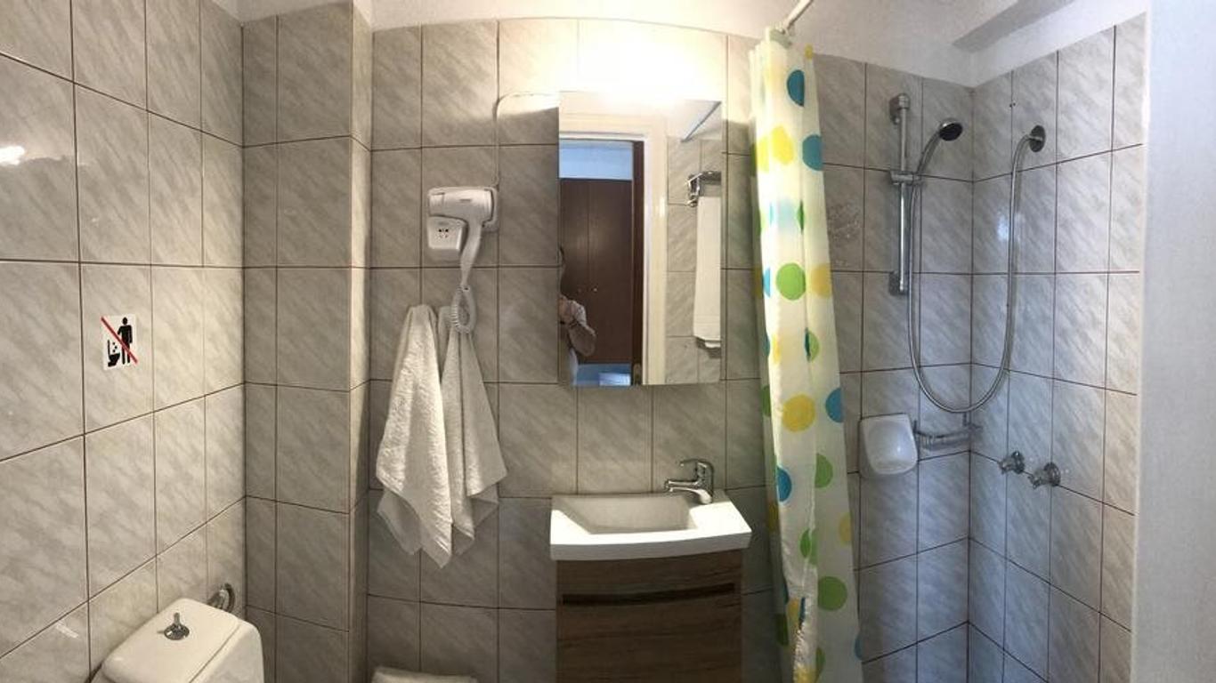 Hotel Anthousa