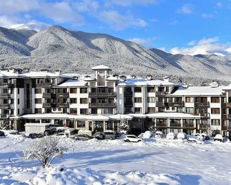 St. George Ski & Holiday - Bansko - Building