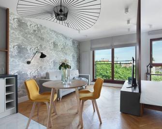 Elite Apartments Spa Zone - Gdansk - Phòng ăn