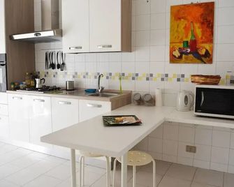 Casa Cristina - Comiso - Kitchen