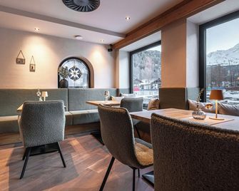 Edelweiss echt-charmant - Sölden - Restaurante