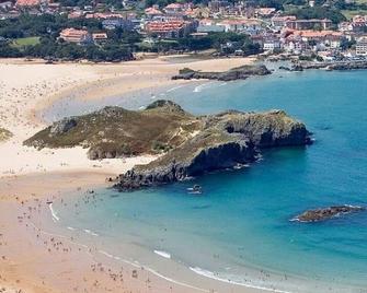 Apartamentos Pineda - Noja