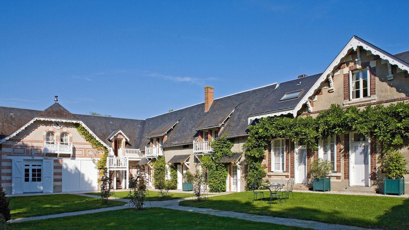 Domaine De La Tortiniere