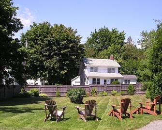 Northeast Harbor, Mount Desert- village-walk to golf, tennis, trails and marina - Northeast Harbor - Gebouw