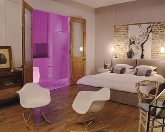 Maison Mathilde - Valenciennes - Bedroom