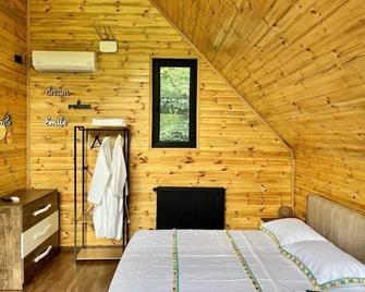 Wood House Lagodekhi - Lagodekhi - Bedroom