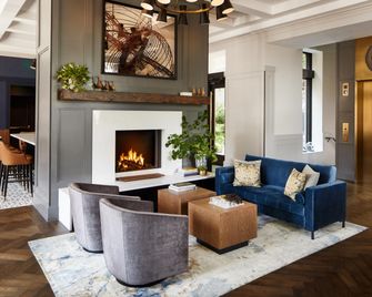 The Whitney Hotel - Boston - Lobby