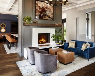 The Whitney Hotel - Boston - Lobby