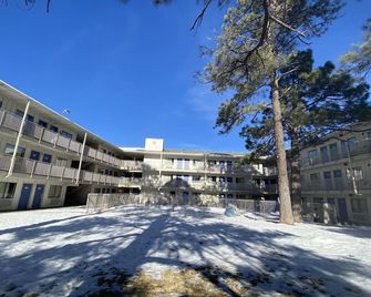 Motel 6-Flagstaff, Az - West - Woodland Village - Flagstaff - Building