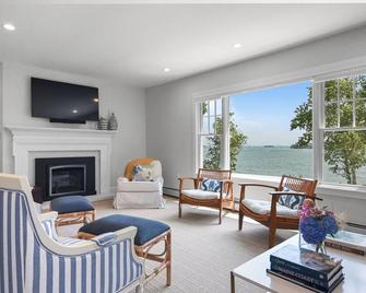 Little Anchor - a resplendent waterfront property in South Freeport, Maine. - Freeport