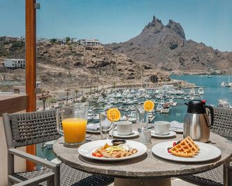 Marinaterra Hotel & Spa - San Carlos