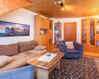 Ferienwohnung Schlegel - Singen - Wohnzimmer