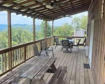 Stunning 2br Lake Cabin Mine Lick Creek Resort 160 - Baxter - Balcony
