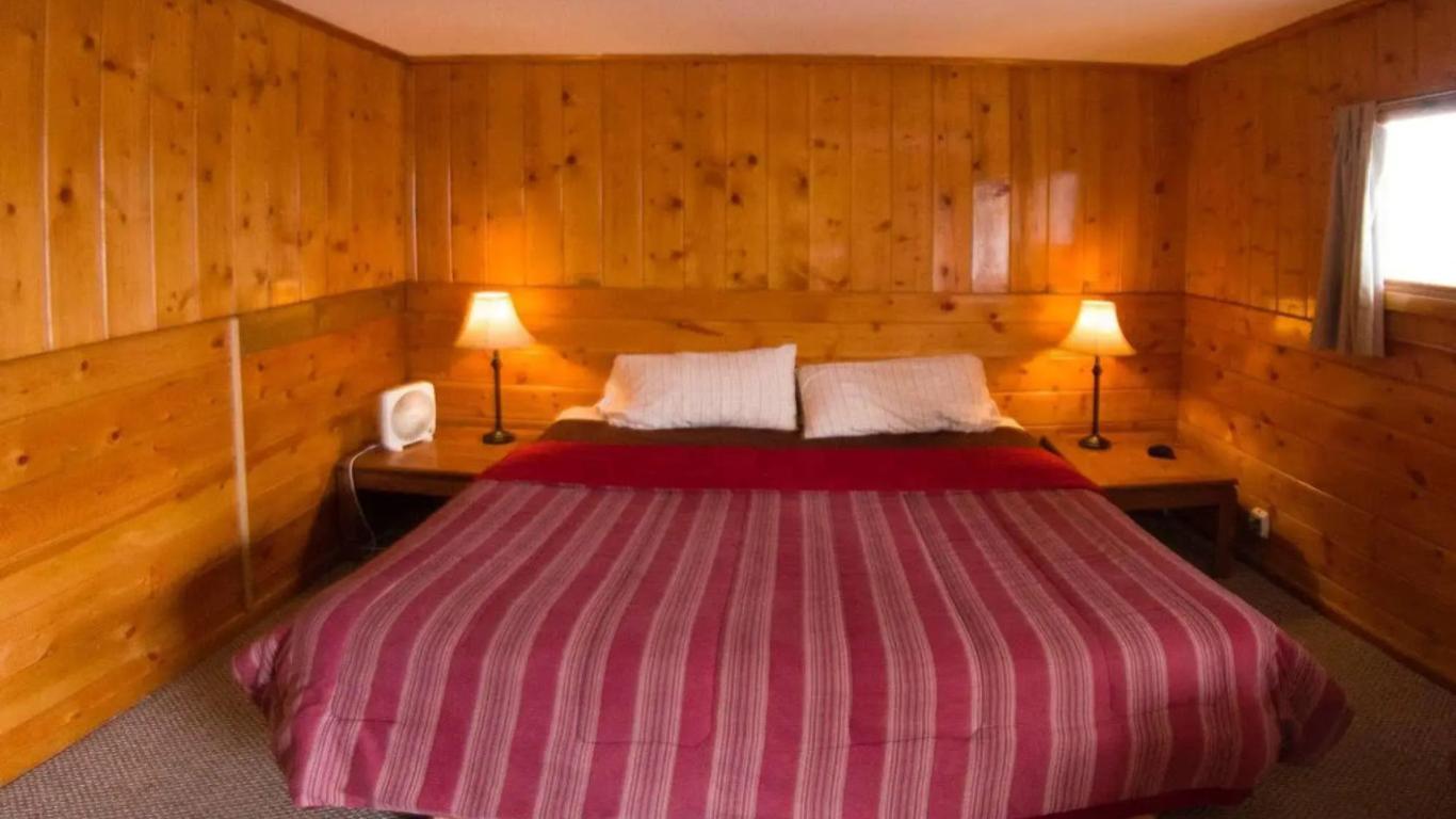 هوليداي موتل