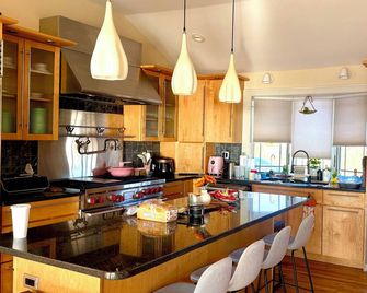 Charming 3-bedroom house with private access waterfront - Patchogue - Cocina