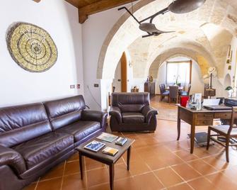 B&B Villa Mamma Grazia - San Vito dei Normanni - Wohnzimmer