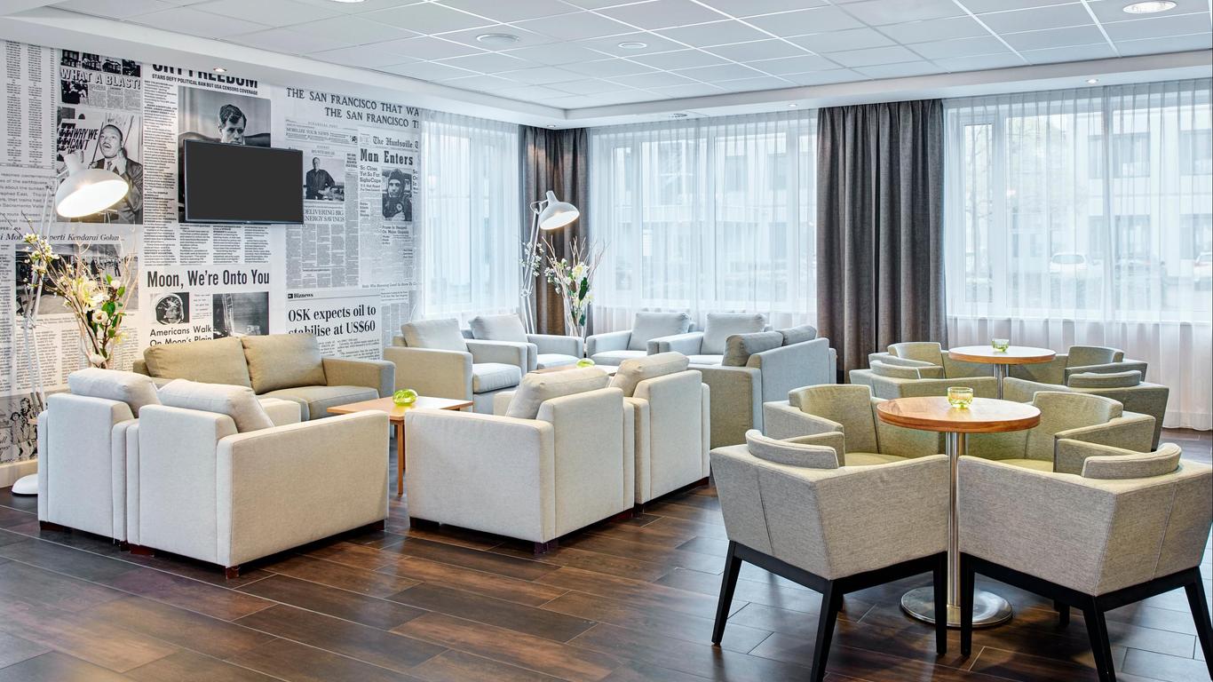 هوليداي إن إكسبرس أمستردام - شيبول، آن آي آيتش جي هوتل