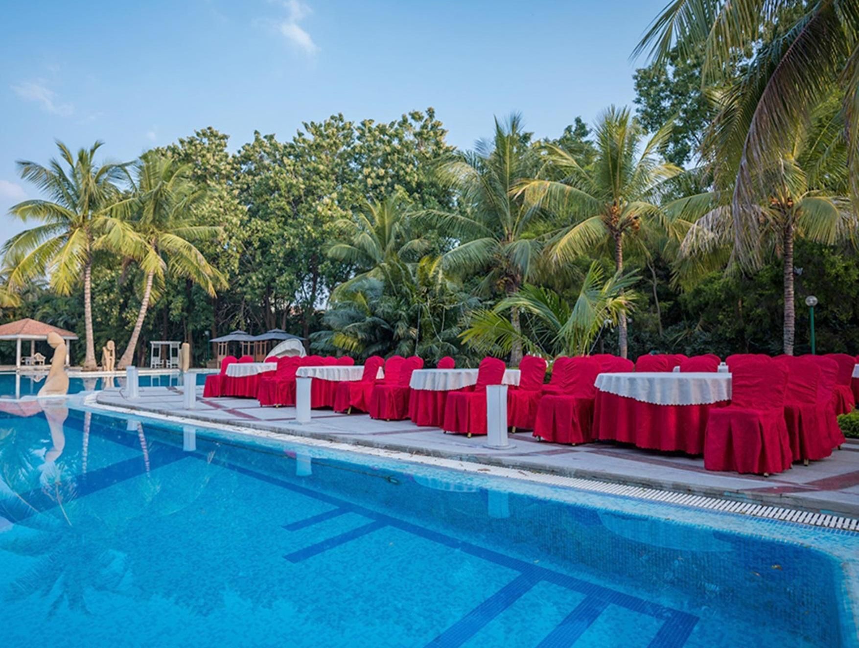Lahari Resorts - Patancheru - Pool