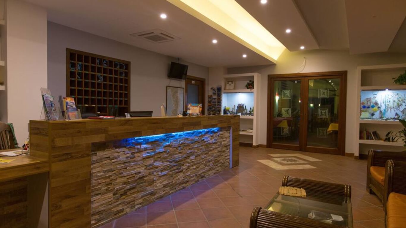 ريزيدنس هوتل لا تافيرنا