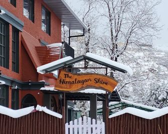 The Himalayan Shire - Shimla - Building