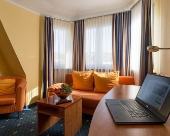 Aparthotel Astro - Nichtraucherhotel - שטוטגרט - סלון