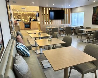 Comfort Suites at Tucson Mall - Τουσόν - Εστιατόριο